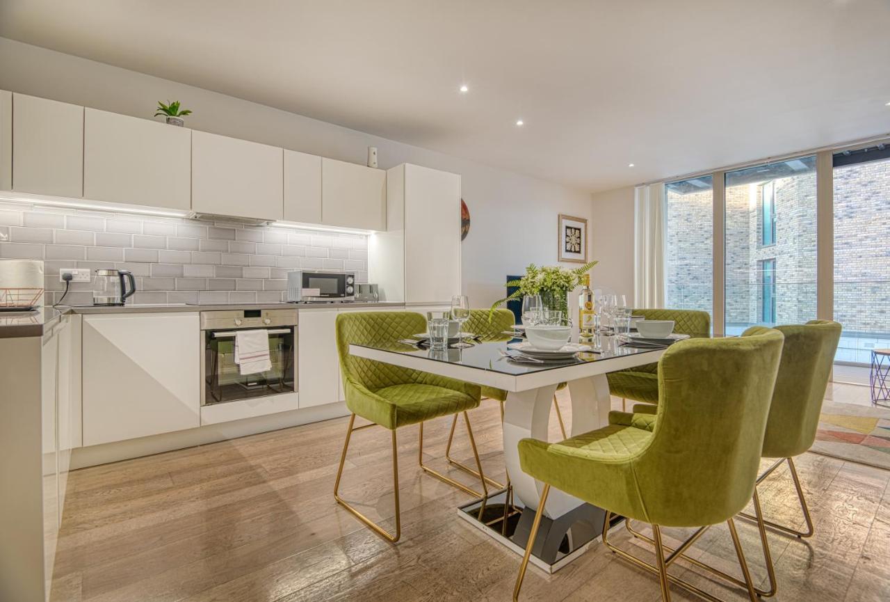 Austin David Apartments Royal Wharf London Eksteriør bilde