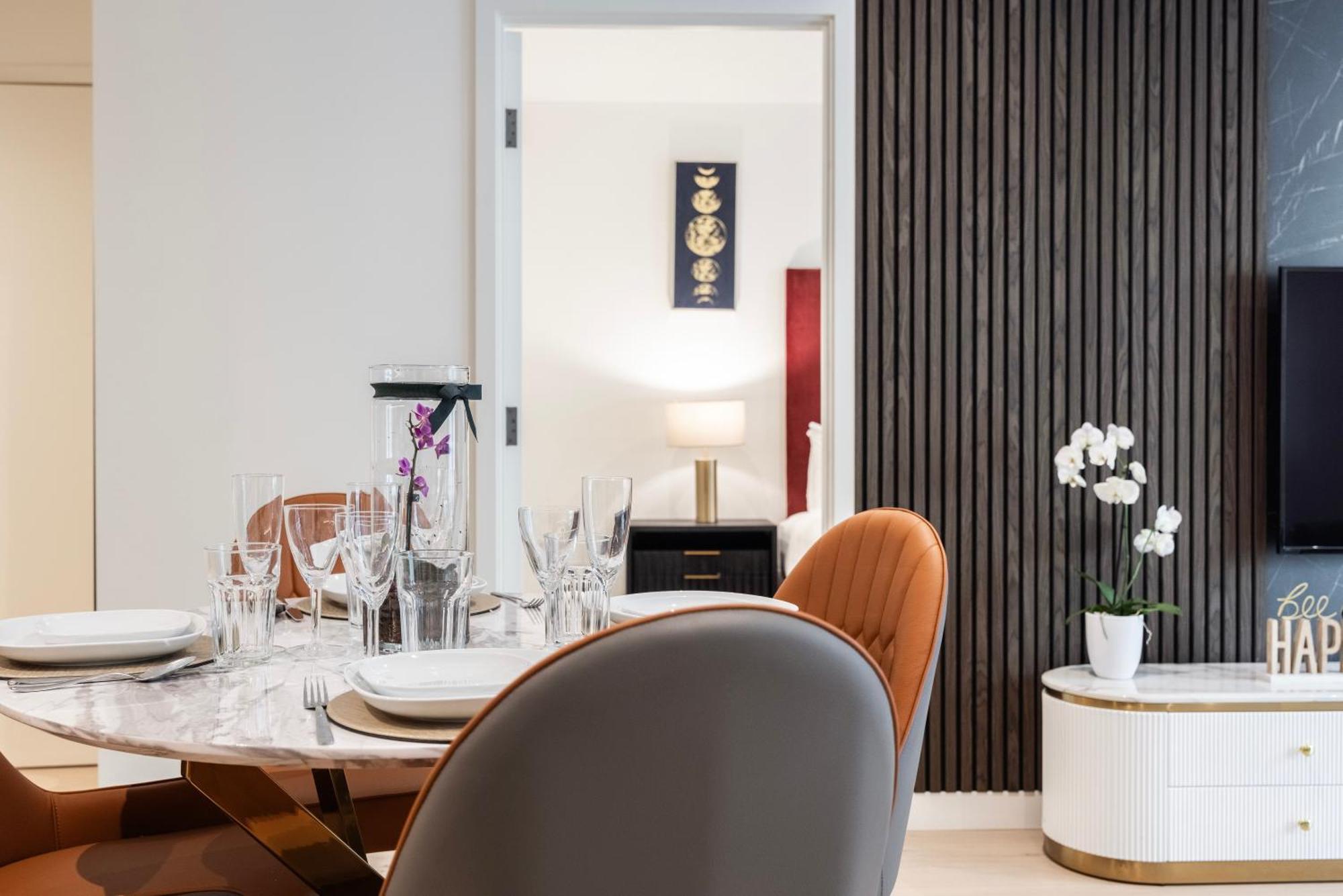 Austin David Apartments Royal Wharf London Eksteriør bilde